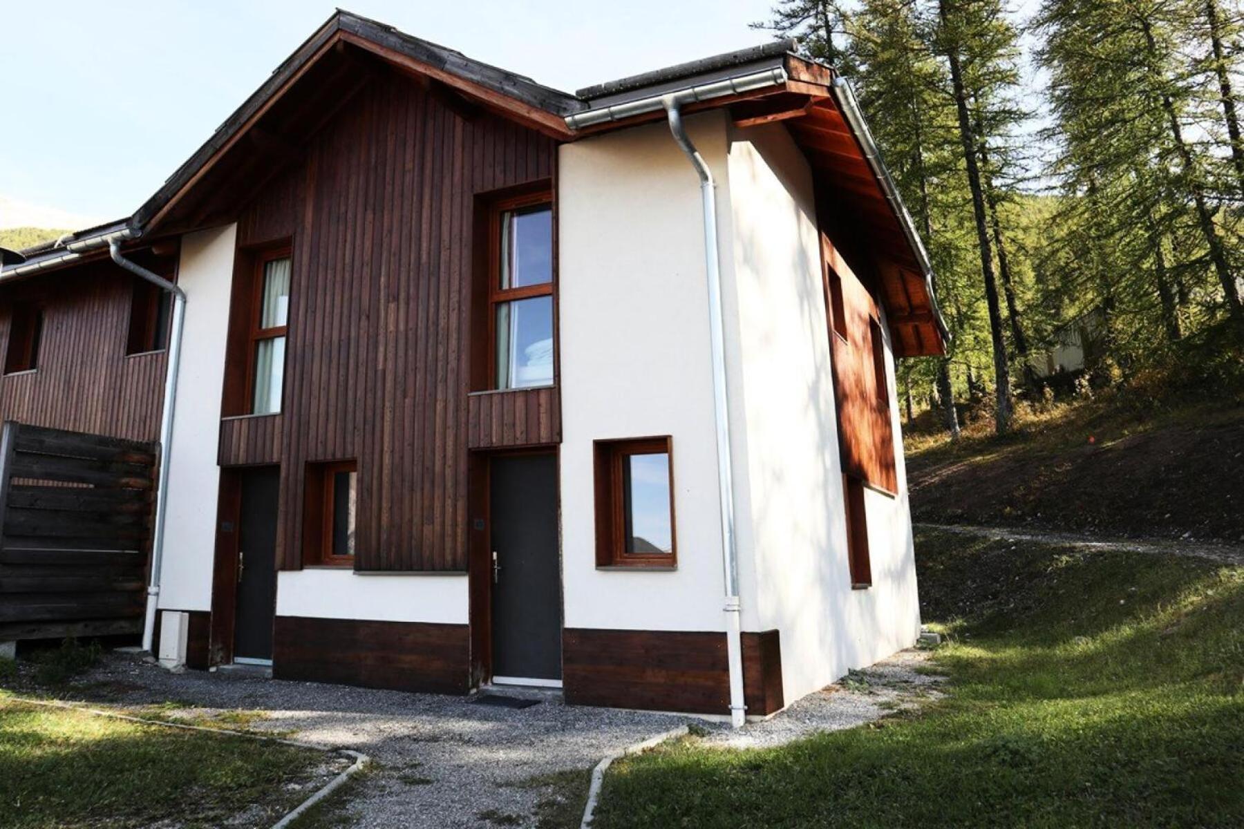 Chalet La Combe D Or - Chalets Pour 6 Personnes 834 Les Orres Exterior photo