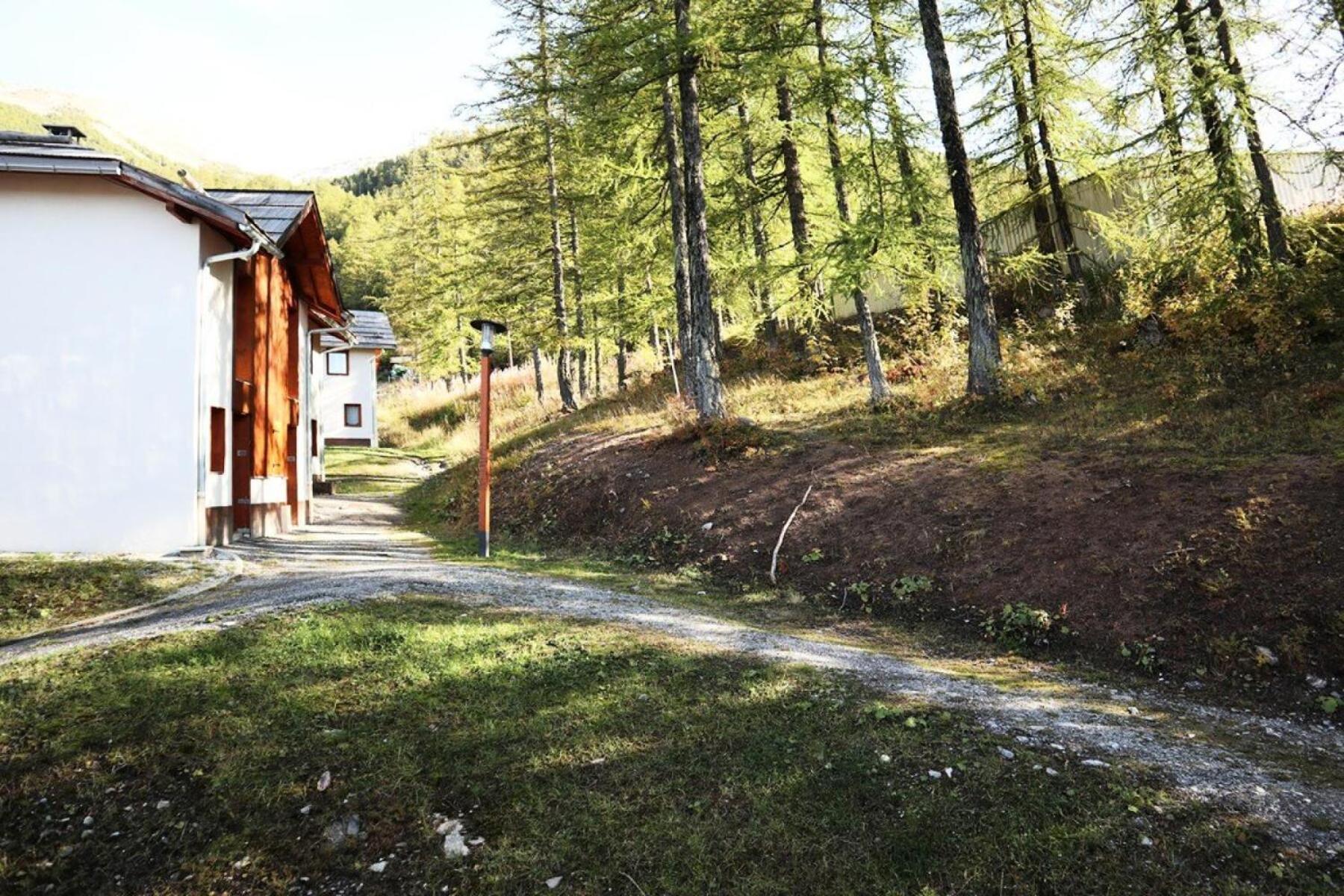 Chalet La Combe D Or - Chalets Pour 6 Personnes 834 Les Orres Exterior photo